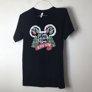 Disney mouse Christmas Tshirt women Bella Canvas Black Crewneck T-Shirt